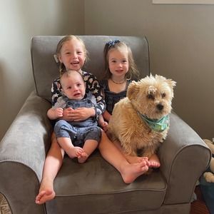 Meet your Posher, Kayla